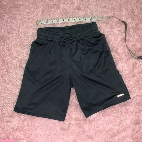 ‼️KIDS ATHLETIC WORKS CHARCOAL GRAY SHORTS‼️ - Picture 1 of 13